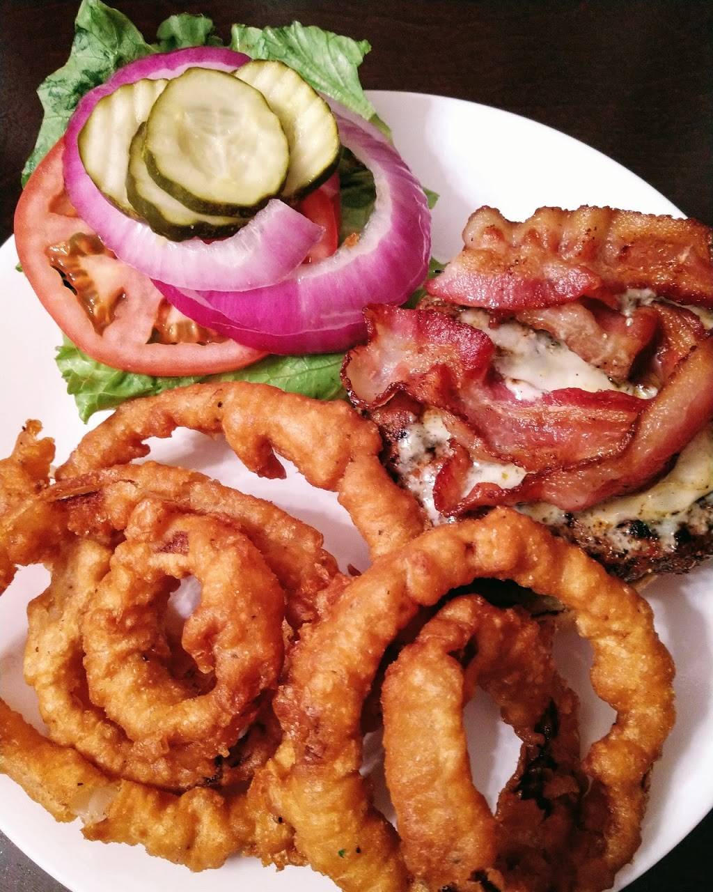 Iron Horse Neighborhood Grill | restaurant | 123 S Main St, Osceola, IA 50213, USA | 6413424351 OR +1 641-342-4351