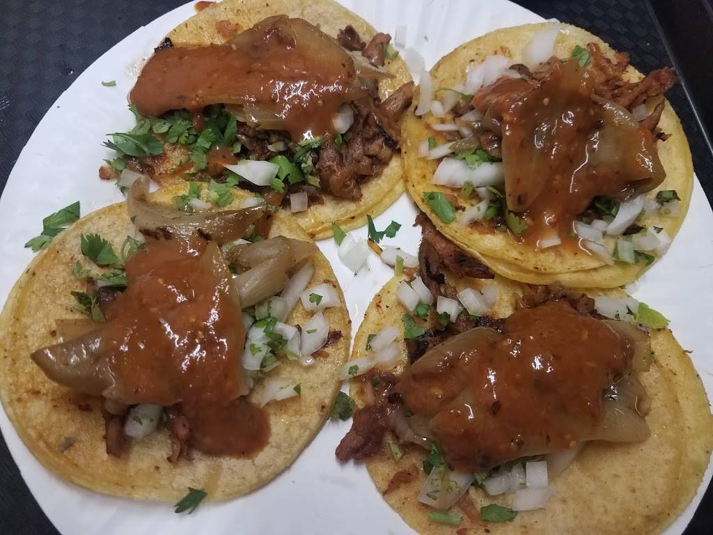 Tacos & Seafood Raul | restaurant | 8740 Firestone Blvd, Downey, CA 90241, USA | 5629407139 OR +1 562-940-7139