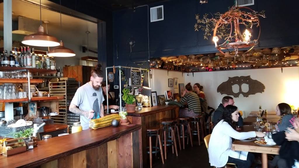 Wishbone | restaurant | 841 Petaluma Blvd N, Petaluma, CA 94952, USA | 7077632663 OR +1 707-763-2663