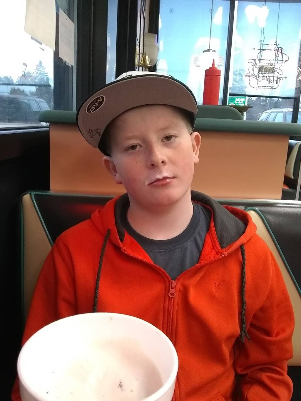 A&W Restaurant | restaurant | 811 Green Lake Rd, Princeton, WI 54968, USA | 9202953593 OR +1 920-295-3593