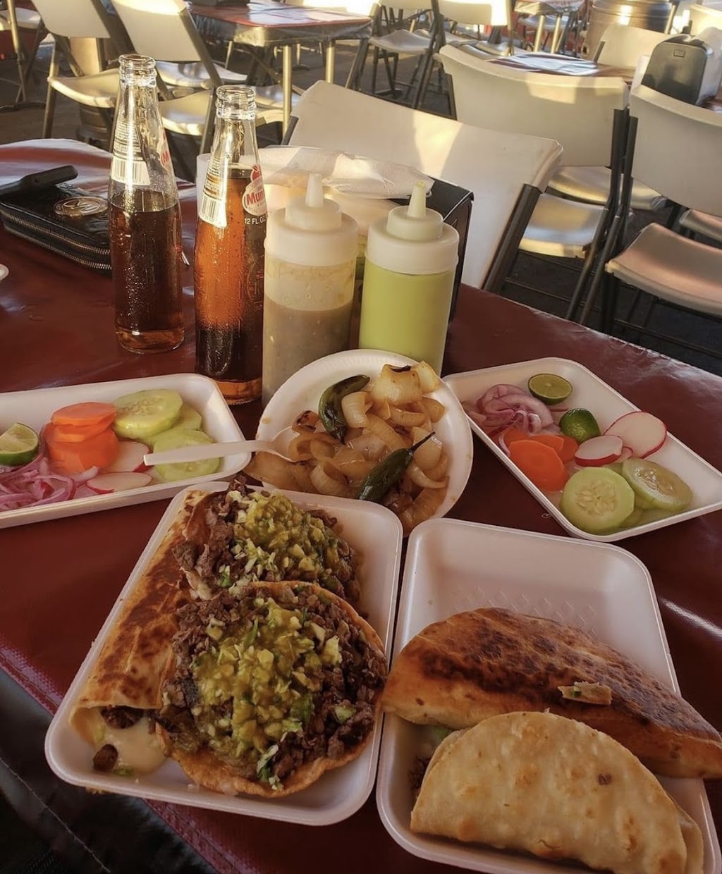 restaurant tacos chava | restaurant | 3328 W Van Buren St, Phoenix, AZ 85009, USA | 4807428526 OR +1 480-742-8526