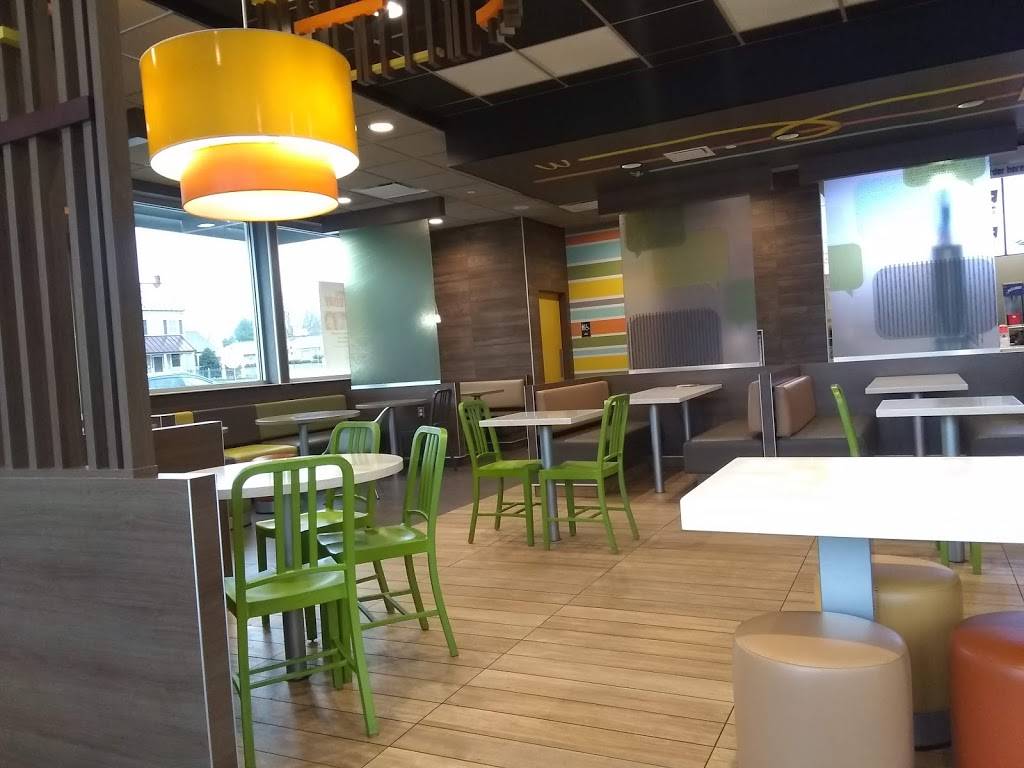 McDonalds | cafe | 140 N Reading Rd, Ephrata, PA 17522, USA | 7177331660 OR +1 717-733-1660