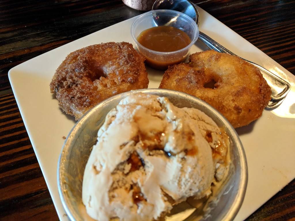 Old Crow Smokehouse Orange | restaurant | 1535 W Katella Ave, Orange, CA 92867, USA | 6572213057 OR +1 657-221-3057