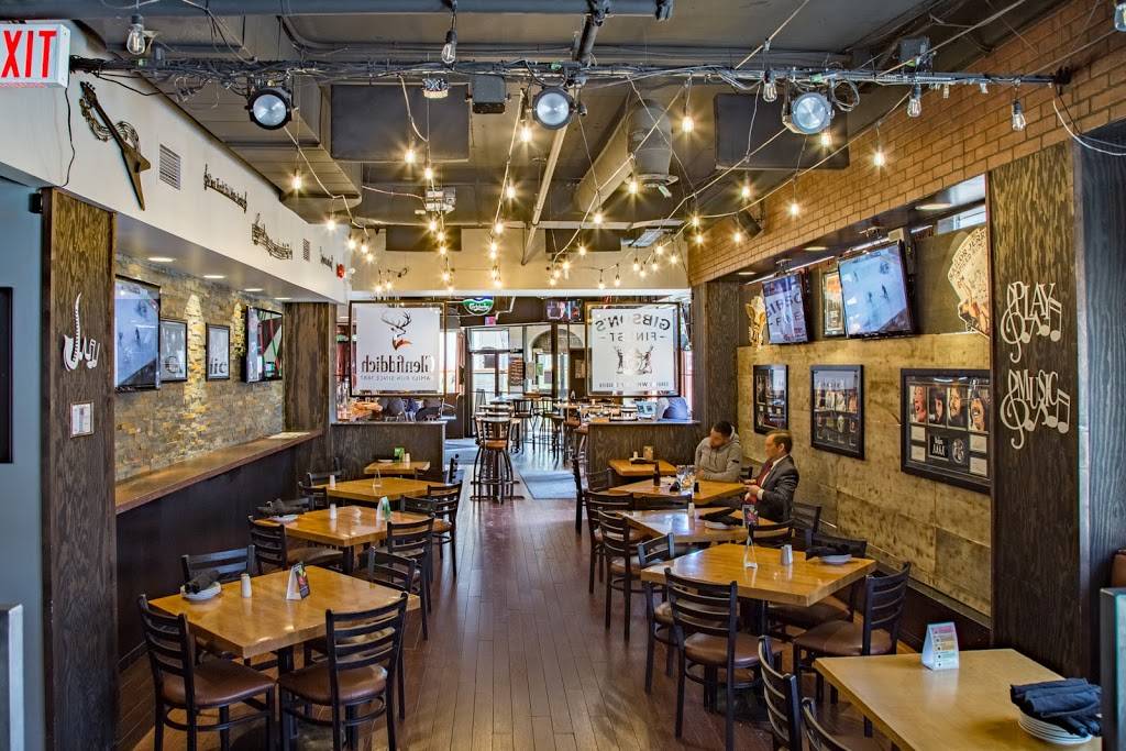 Fitzrays Restaurant | restaurant | 110 Dundas St, London, ON N6A 1G1, Canada | 5196461112 OR +1 519-646-1112