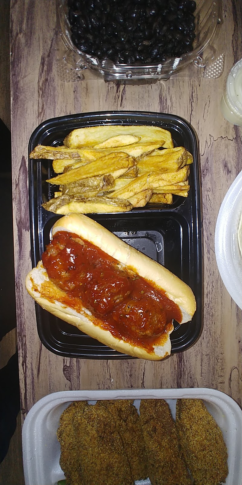 Versatile Jerk and Vegan | restaurant | 9 N 5th Ave, Maywood, IL 60153, USA | 3124028591 OR +1 312-402-8591