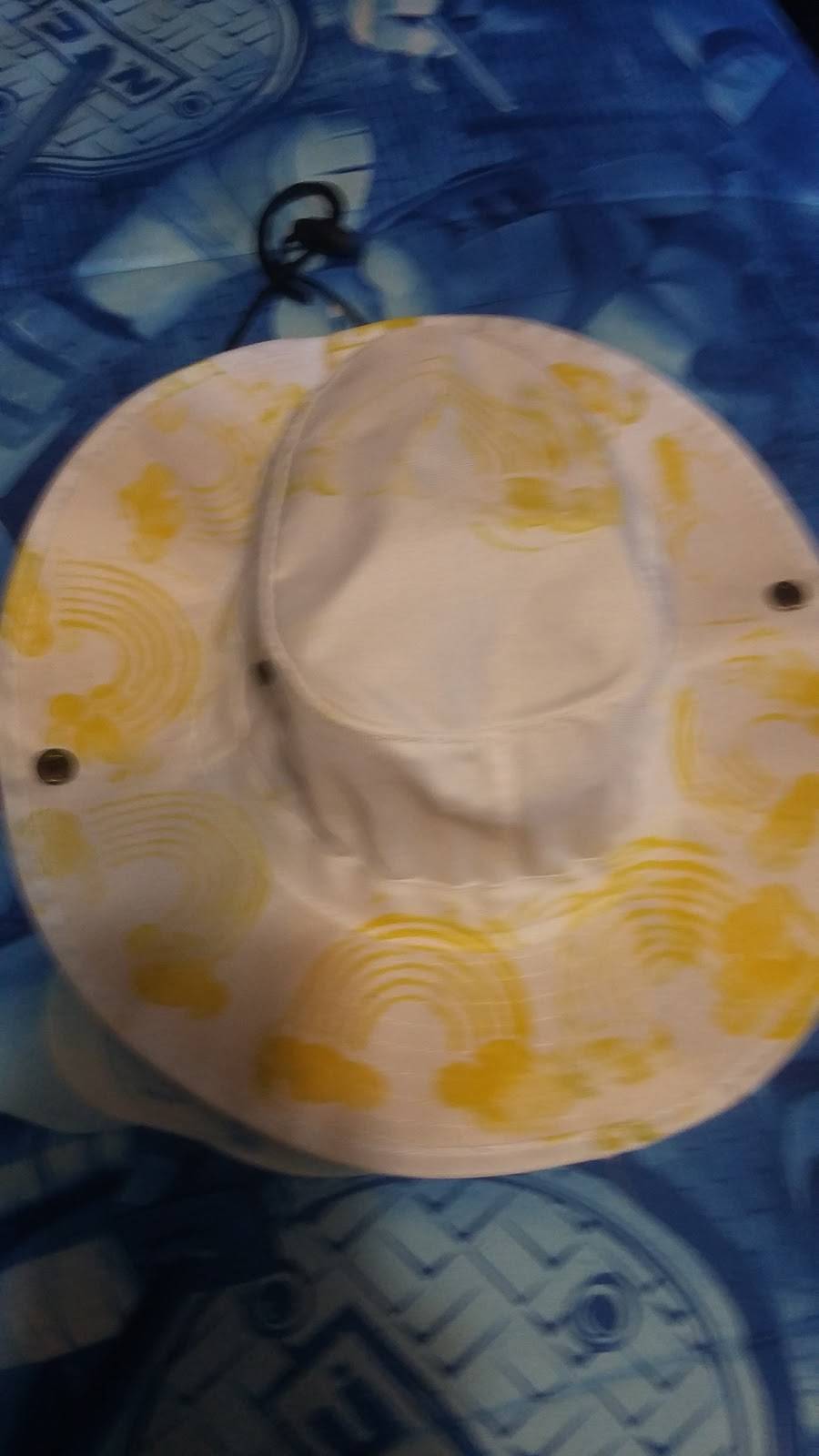 Chicks Burgers | restaurant | 502 Main St, Baldwin, LA 70514, USA | 3379234390 OR +1 337-923-4390