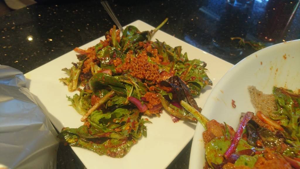 EYO Restaurant and Sports Bar | restaurant | 3821 S George Mason Dr, Baileys Crossroads, VA 22041, USA | 7039333084 OR +1 703-933-3084