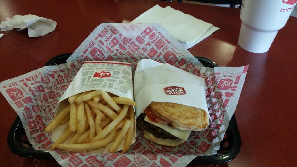 Jack in the Box | restaurant | 2851 W Berry St, Fort Worth, TX 76109, USA | 8179212471 OR +1 817-921-2471