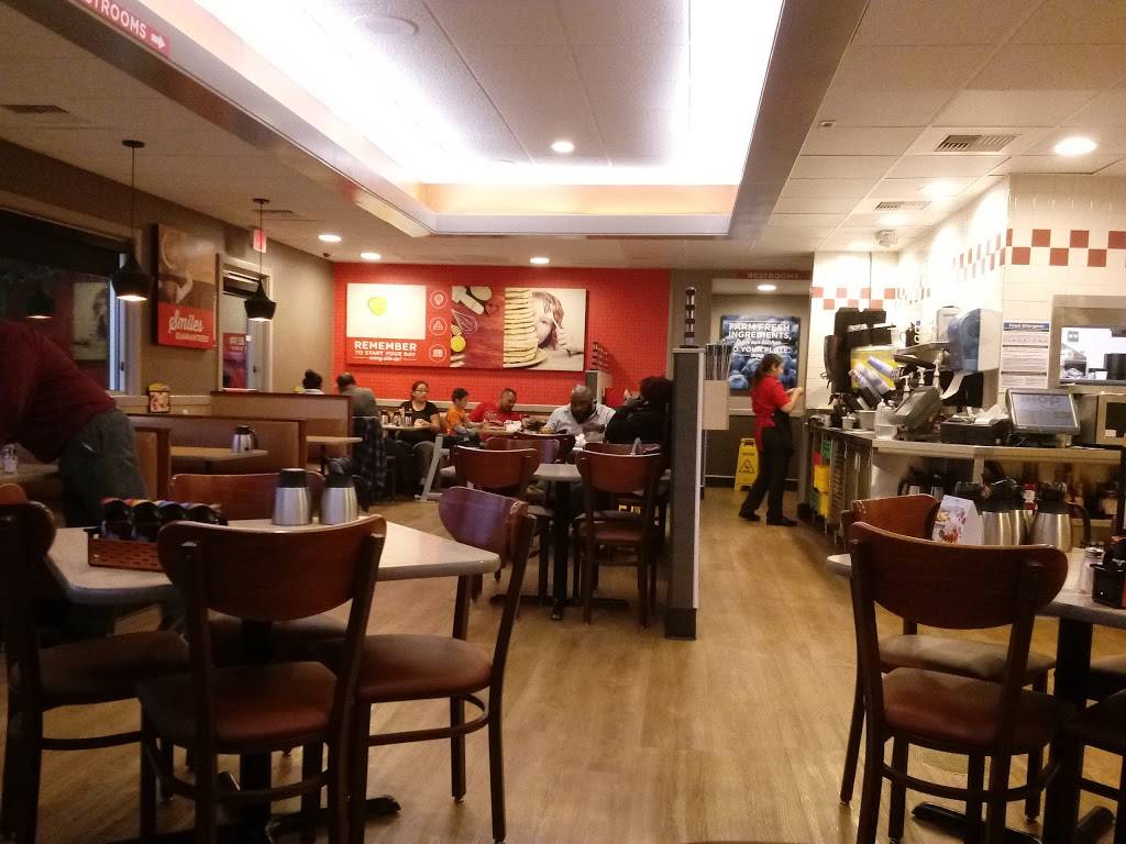 IHOP | restaurant | 3401 Klose Way, Richmond, CA 94806, USA | 5107585800 OR +1 510-758-5800