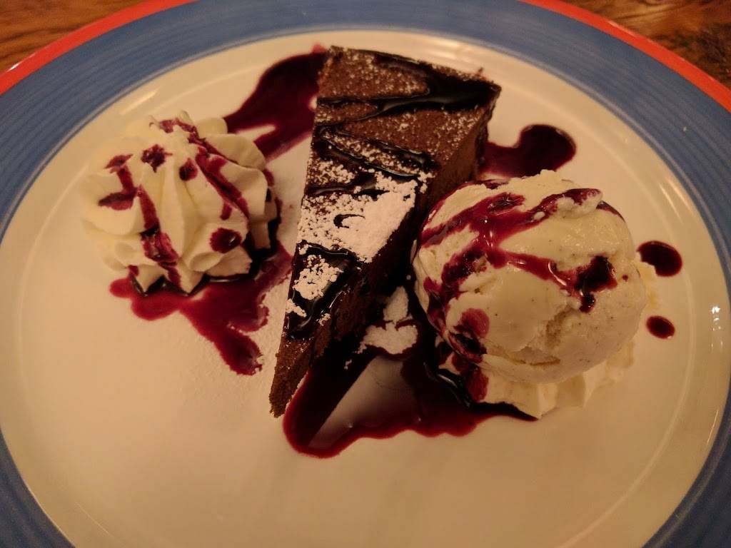 Bazins on Church | restaurant | 111 Church St NW, Vienna, VA 22180, USA | 7032557212 OR +1 703-255-7212