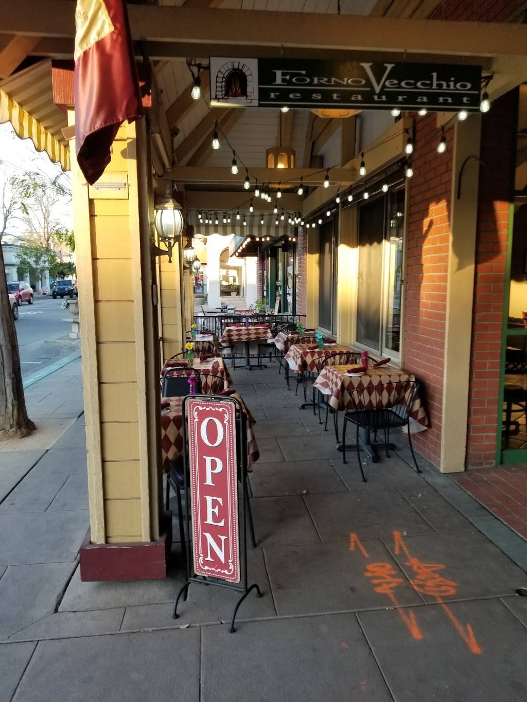 Forno Vecchio | restaurant | 680 Main St, Pleasanton, CA 94566, USA | 9254250099 OR +1 925-425-0099