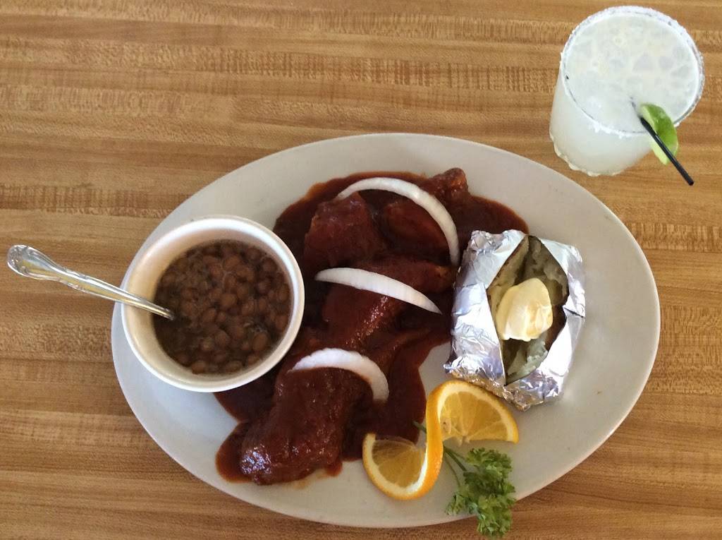 Juniors | restaurant | Carretera a la Bufadora Km 8, Punta Banda, 22793 Ensenada, B.C., Mexico | 016461542621 OR +52 646 154 2621