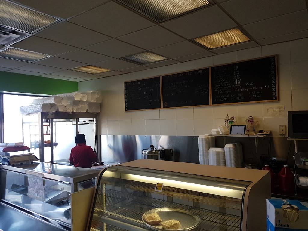 Mr Jerk | restaurant | 3417 Derry Rd E, Mississauga, ON L4T 1A8, Canada | 9056735627 OR +1 905-673-5627