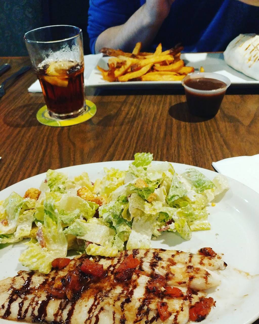 MUDDY WATER HOTEL | restaurant | 25 Main St W, Beeton, ON L0G 1A0, Canada | 9057292693 OR +1 905-729-2693