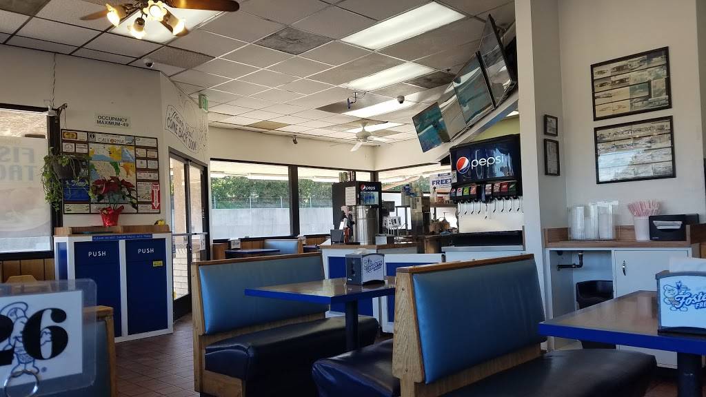 Fosters Freeze | restaurant | 907 E Harvard Drive, Santa Paula, CA 93060, USA | 8055259129 OR +1 805-525-9129