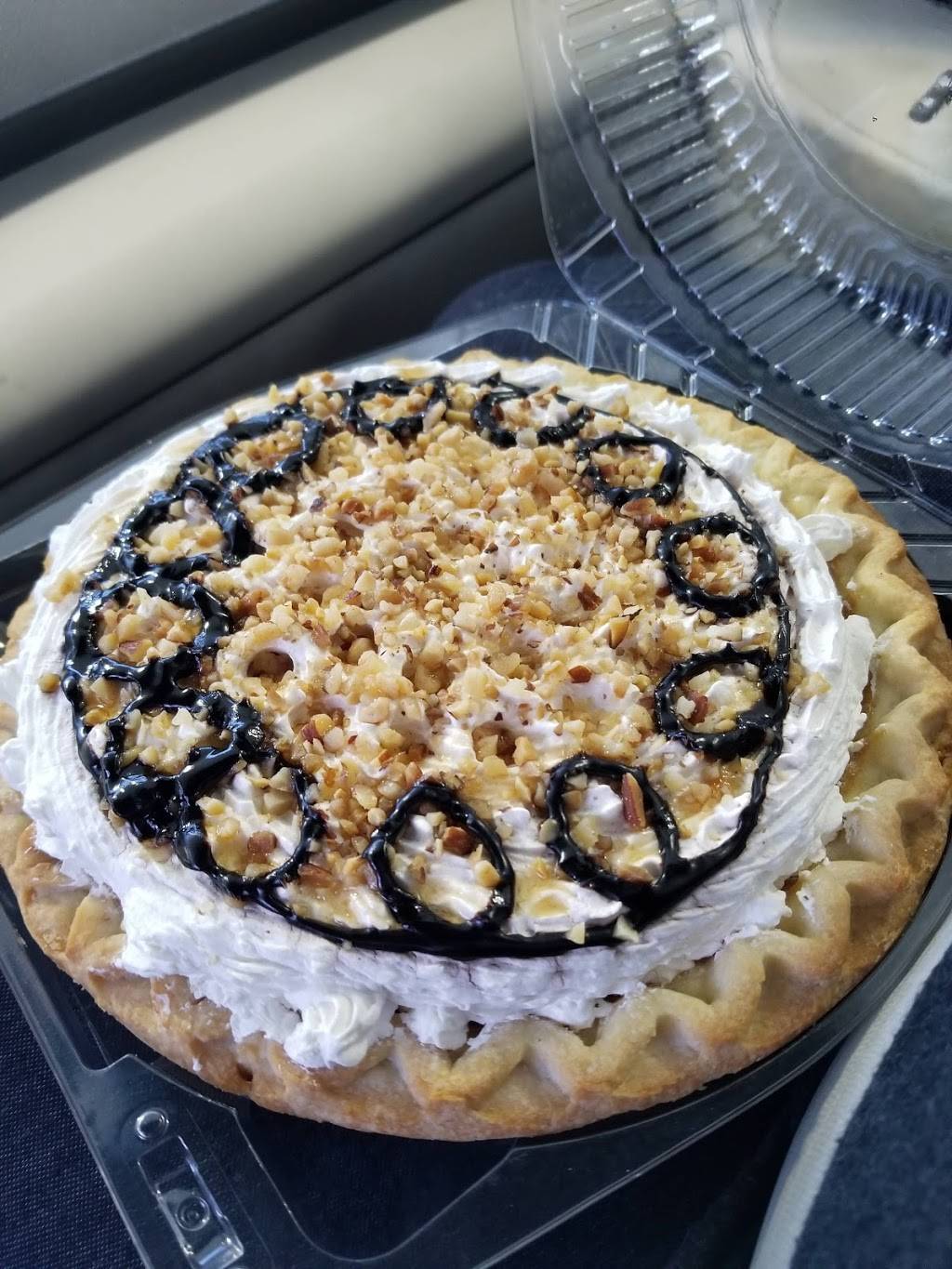 Sharis Cafe and Pies | bakery | 900 Beltline Rd, Springfield, OR 97477, USA | 5417416044 OR +1 541-741-6044