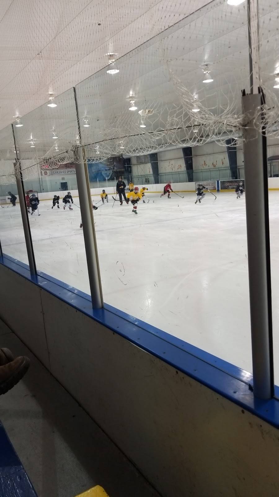 Canlan Ice Sports | restaurant | 3552 Victoria Park Ave, North York, ON M2H 2N5, Canada | 4166614423 OR +1 416-661-4423