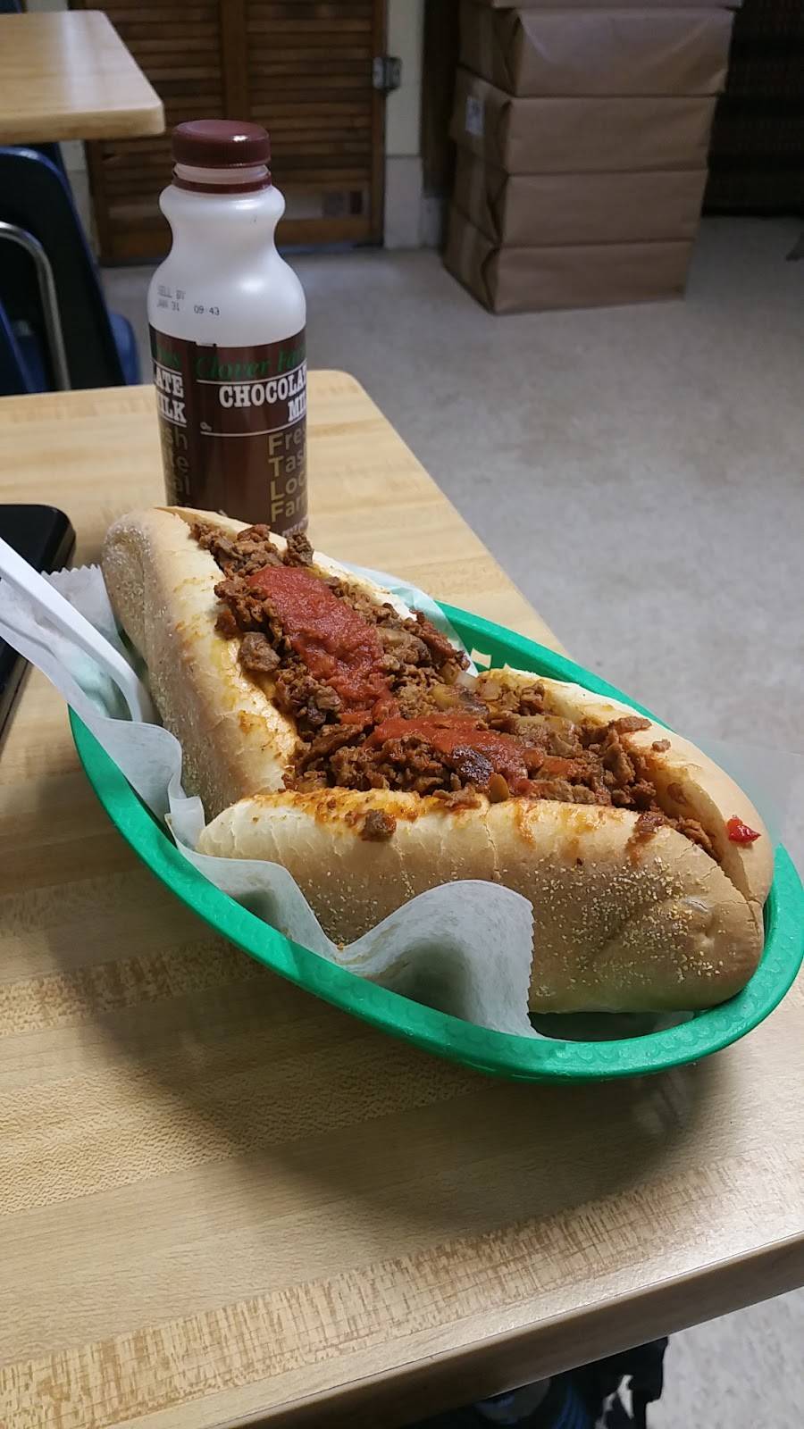 Lattanzio Sandwiches | meal takeaway | 2661, 3226 Kutztown Rd, Reading, PA 19605, USA | 6109212324 OR +1 610-921-2324