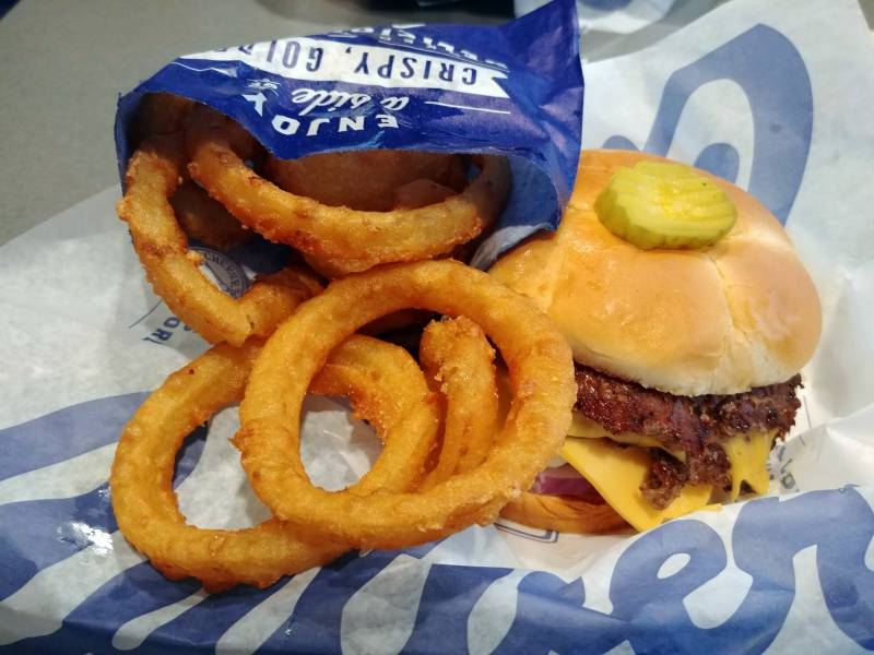 Culvers | restaurant | 1560 Outlet Blvd, Daytona Beach, FL 32117, USA | 3862567888 OR +1 386-256-7888