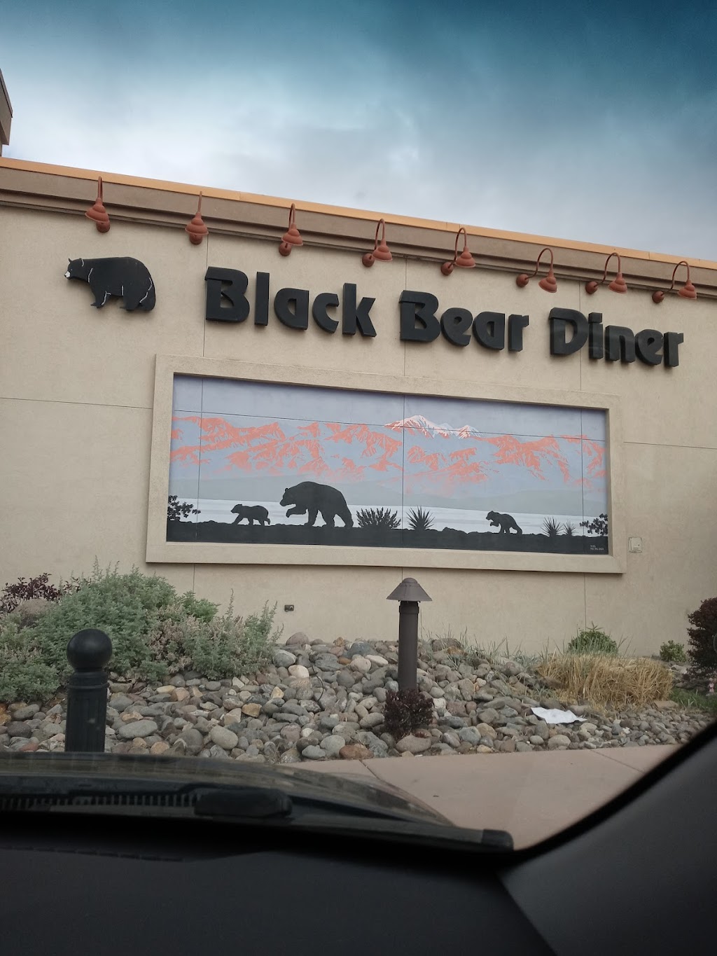 Black Bear Diner Fernley | restaurant | 1190 E Main St Ste B, Fernley, NV 89408, USA | 7758358512 OR +1 775-835-8512