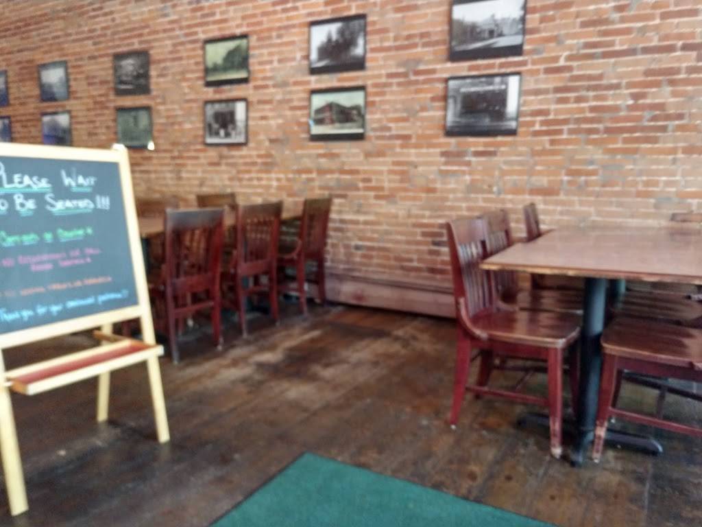 The Main Street Pub | restaurant | 113 W Main St, Monticello, IL 61856, USA | 2177629414 OR +1 217-762-9414