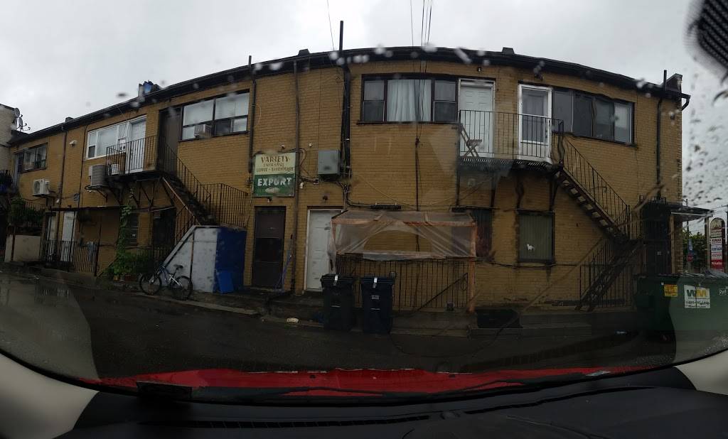 Subway | restaurant | 708 Wilson Ave, North York, ON M3K 1E1, Canada | 4166318448 OR +1 416-631-8448