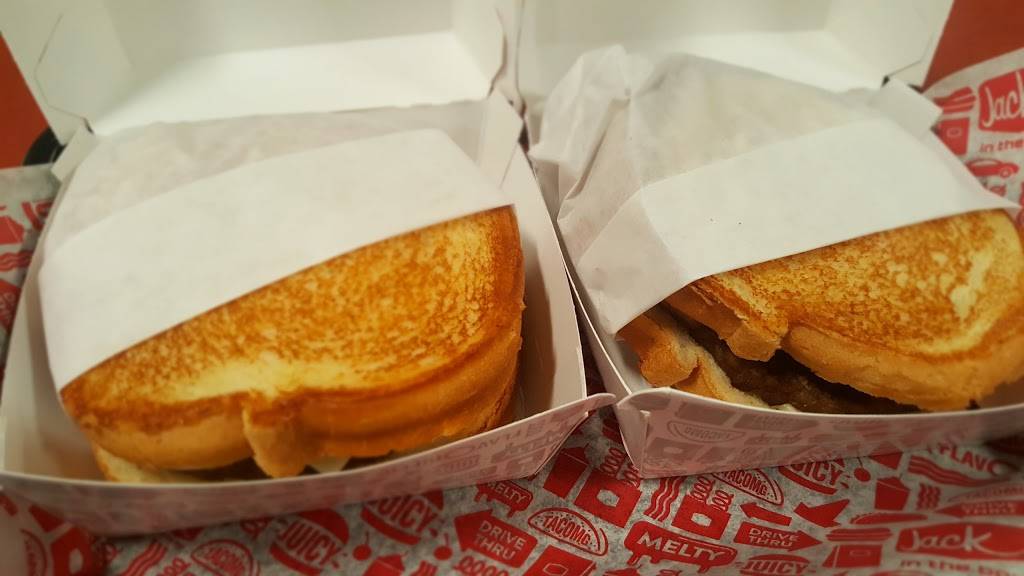 Jack in the Box | restaurant | 13245 Black Mountain Rd, San Diego, CA 92129, USA | 8584847696 OR +1 858-484-7696