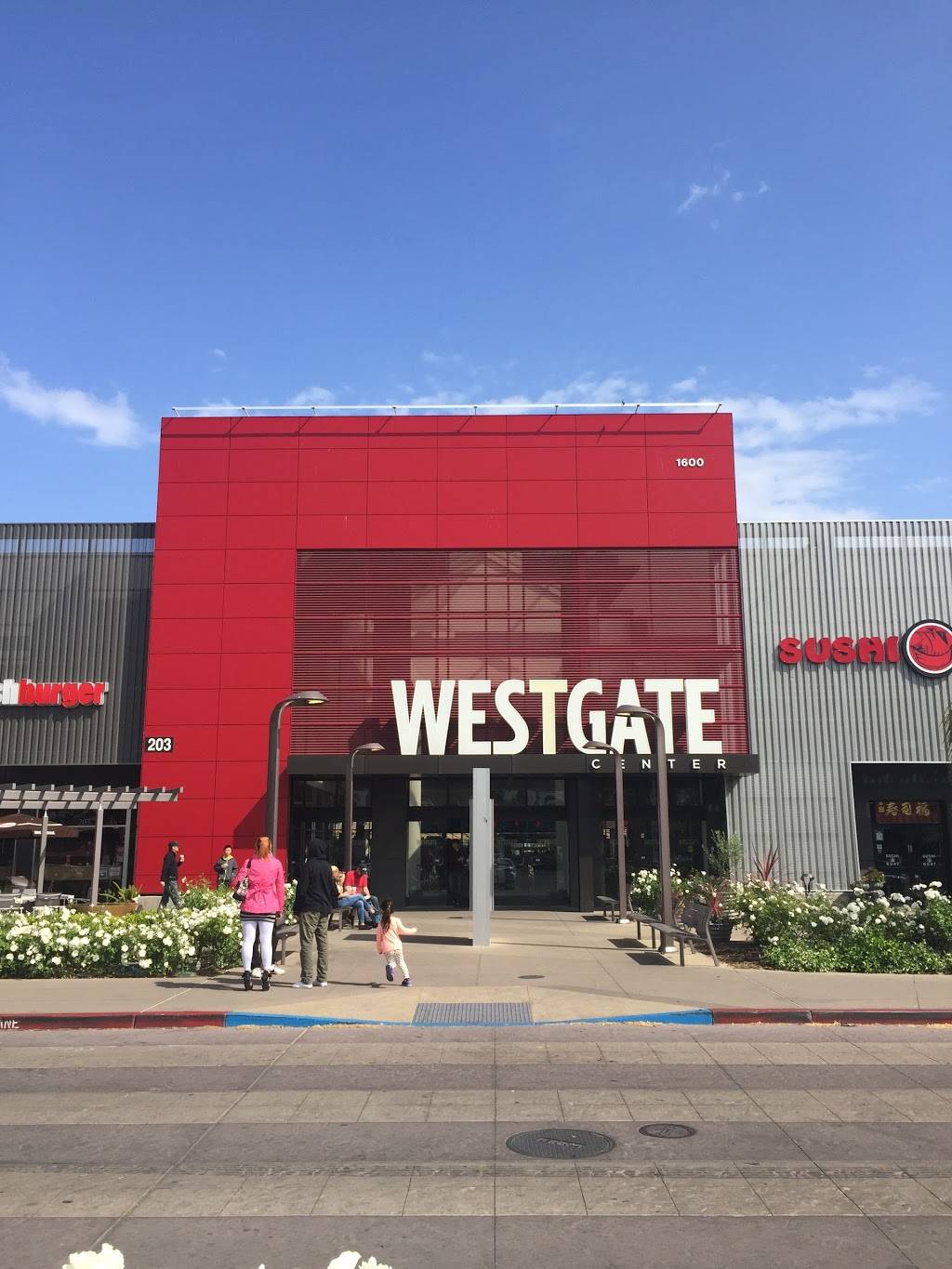 King Eggroll Express | restaurant | 1600 Saratoga Ave ste 129, San Jose, CA 95129, USA | 4089636638 OR +1 408-963-6638