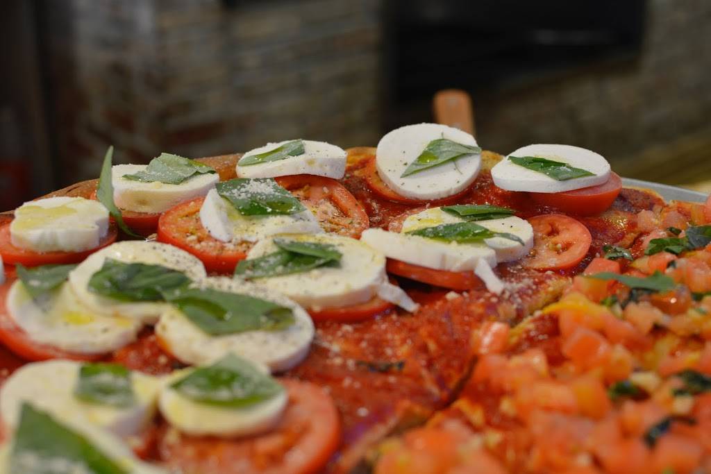 Franks Pizza & Italian Restaurant | restaurant | 431 County Rd 513, Califon, NJ 07830, USA | 9088320199 OR +1 908-832-0199