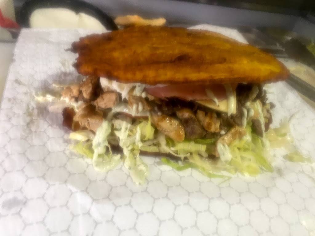 Burger Champs | restaurant | 13759 Beach Blvd, Jacksonville, FL 32224, USA | 9543050206 OR +1 954-305-0206