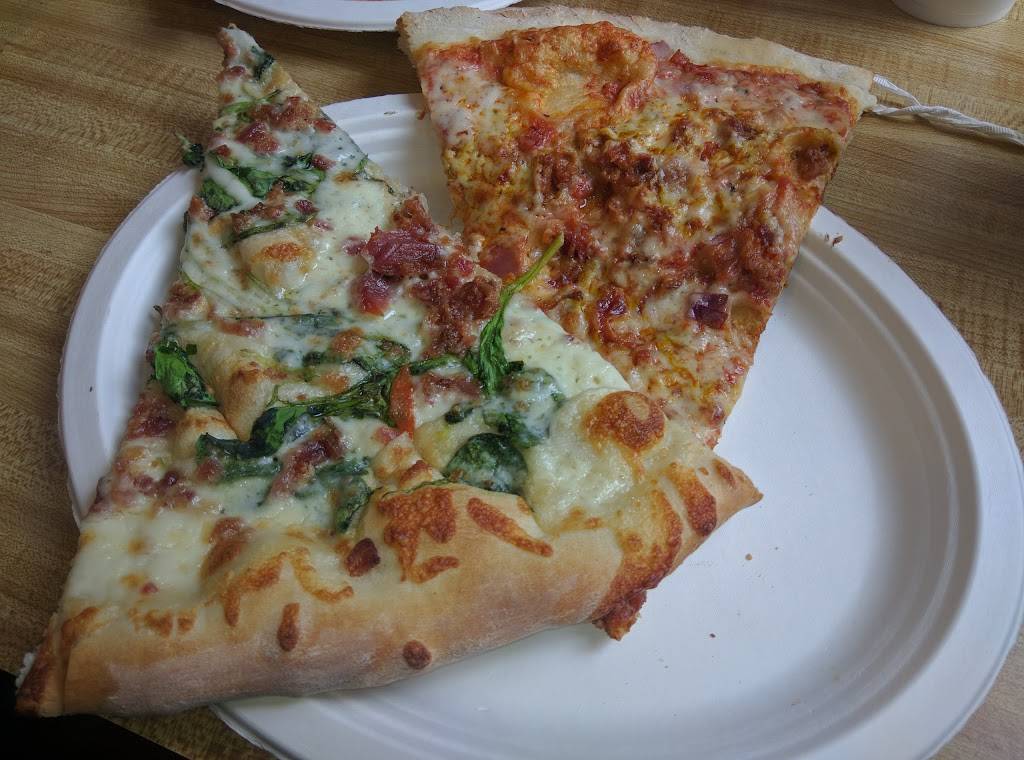 Vics Pizza | meal delivery | 12 E Coffee St, Greenville, SC 29601, USA | 8642329191 OR +1 864-232-9191