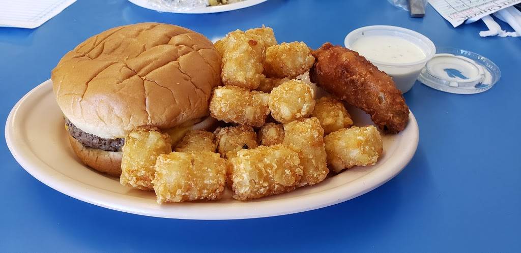 Veras Diner | restaurant | 8168 Main St, Vanceboro, NC 28586, USA | 2522441464 OR +1 252-244-1464