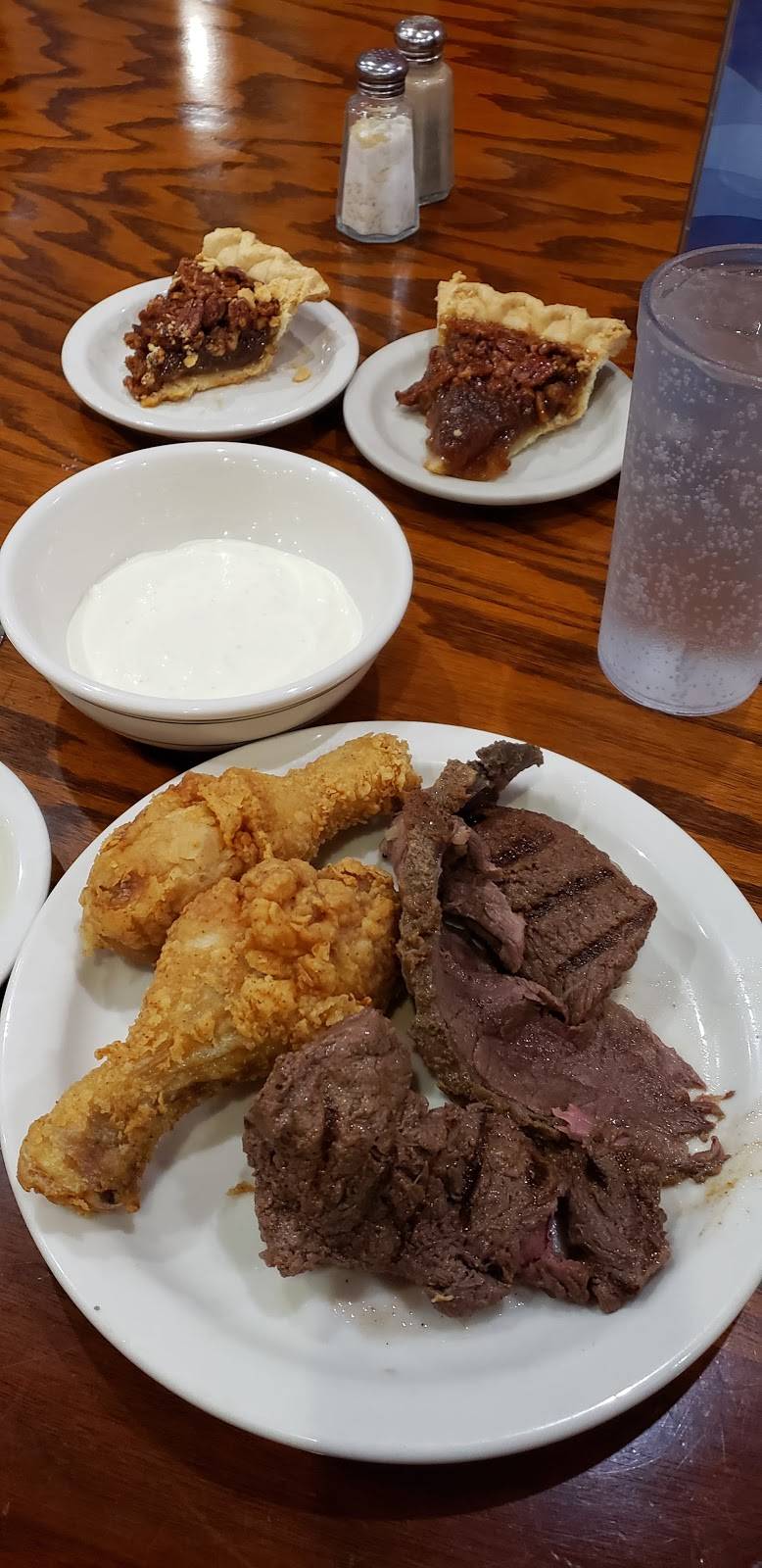 Homers Original Smorgasbord | restaurant | 1000 Sebring Square.., Sebring, FL 33870, USA | 8633861440 OR +1 863-386-1440