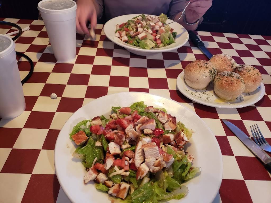 Olde Town Pizzeria & Pasta Co. | restaurant | 3011 James L Redman Pkwy, Plant City, FL 33566, USA | 8137525800 OR +1 813-752-5800