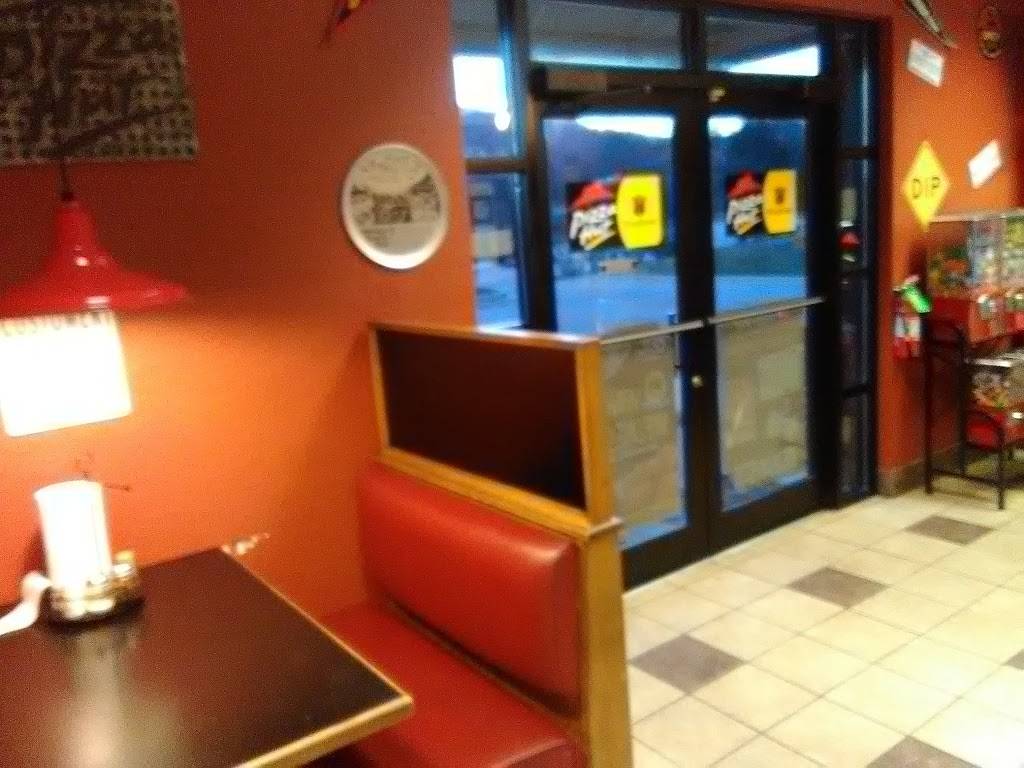 Pizza Hut | restaurant | 353 New Leicester Hwy, Asheville, NC 28806, USA | 8282548388 OR +1 828-254-8388