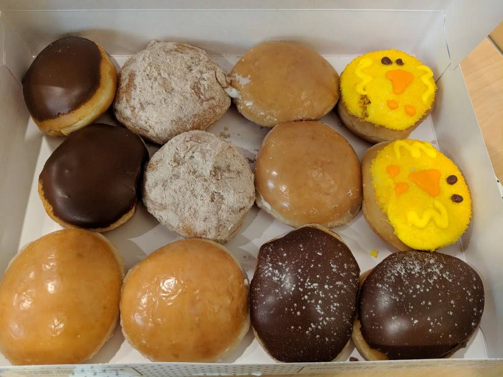 Krispy Kreme | cafe | 43835 Pacific Commons Blvd, Fremont, CA 94538, USA | 5104451357 OR +1 510-445-1357