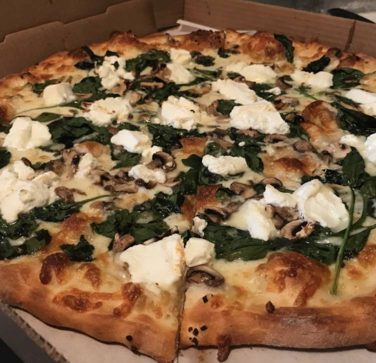 Cucinellas Brick Oven Pizzeria | restaurant | 254 N Division St, Oviedo, FL 32765, USA | 4078909000 OR +1 407-890-9000