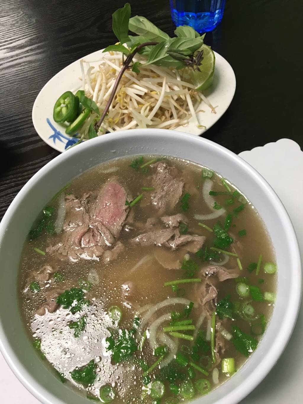 Pho Neighbors | restaurant | 32245 Mission Trail #D1, Lake Elsinore, CA 92530, USA | 9516746789 OR +1 951-674-6789