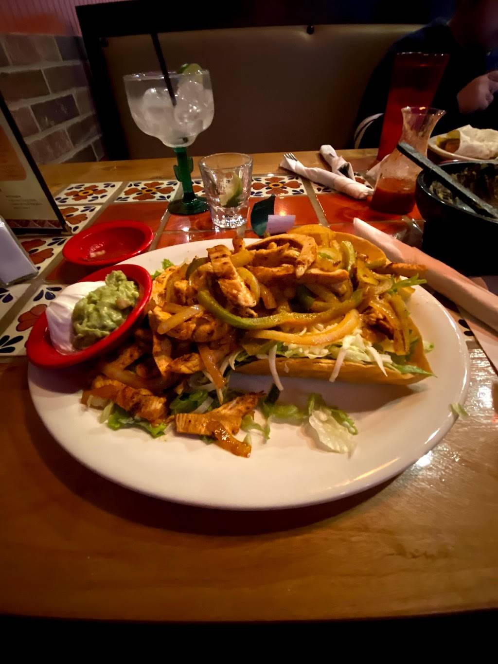 Sombreros Mexican Restaurant | restaurant | 95 Washington St STE 600, Canton, MA 02021, USA | 7815621385 OR +1 781-562-1385