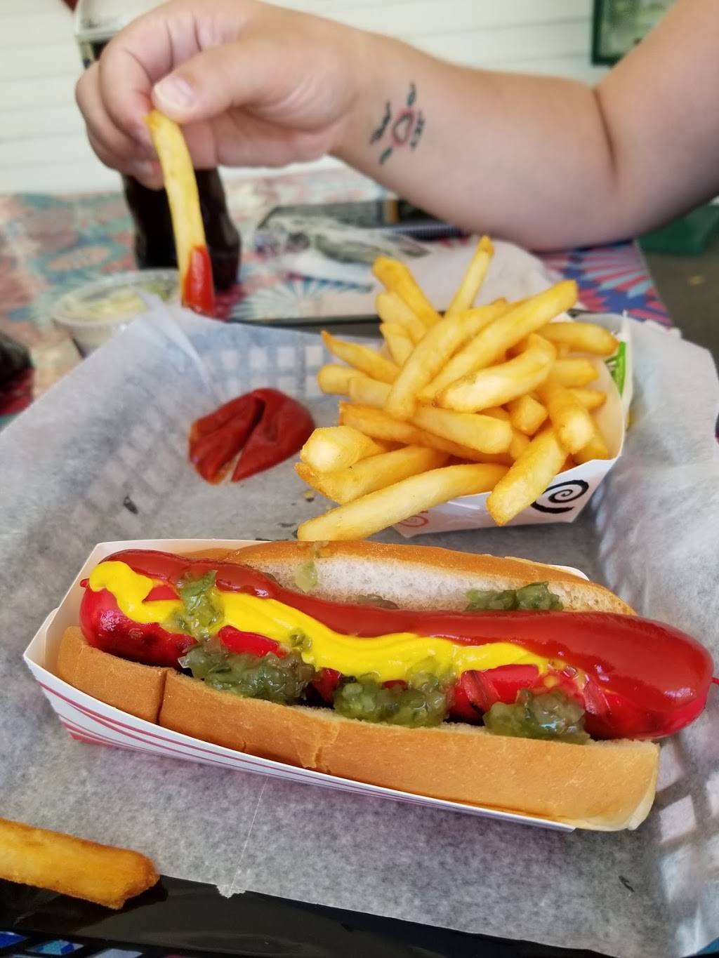 McLaughlin Seafood Inc | restaurant | 728 Main St, Bangor, ME 04401, USA | 2079427811 OR +1 207-942-7811