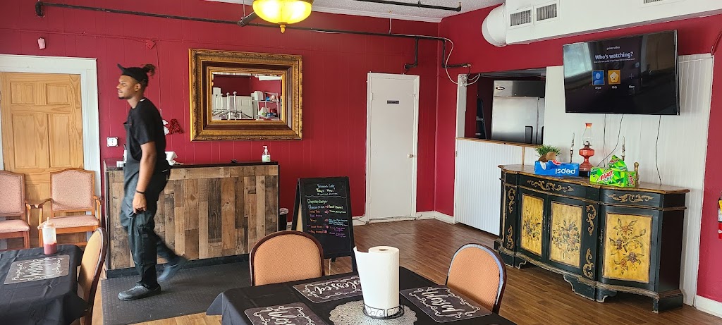 Vensons Cafe | restaurant | 3 E Lathrop Ave, Savannah, GA 31415, USA | 9124174993 OR +1 912-417-4993