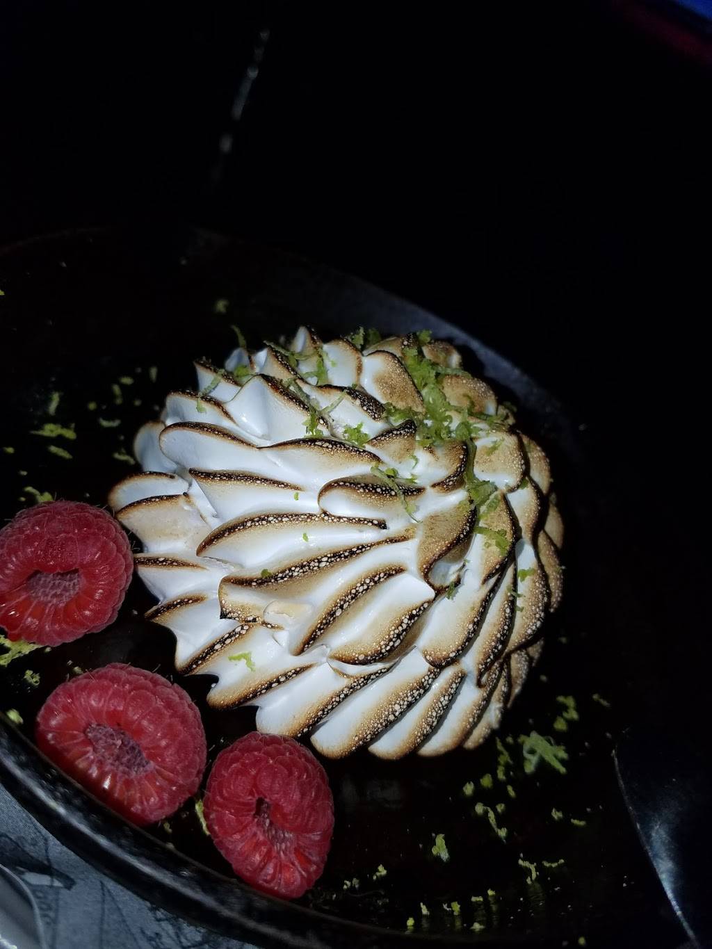 Dust Cutter | restaurant | 100 N 1st St, Phoenix, AZ 85004, USA | 6023330000 OR +1 602-333-0000