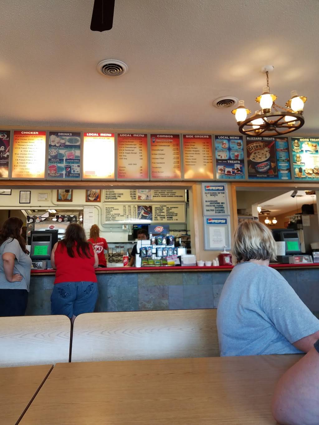 Dairy Queen | restaurant | 707 S Grand Ave, Charles City, IA 50616, USA | 6412283161 OR +1 641-228-3161