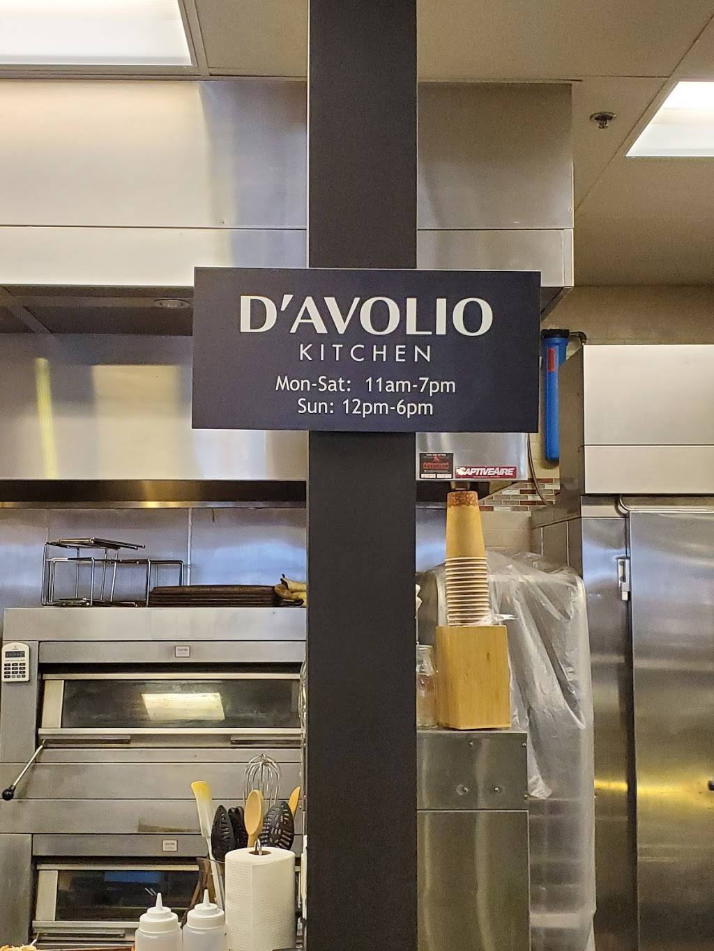 DAvolio Kitchen | restaurant | 3904 Maple Rd, Amherst, NY 14226, USA | 7168773574 OR +1 716-877-3574