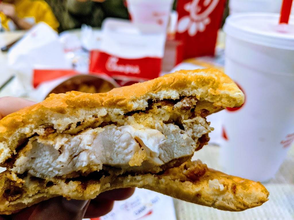 Chick-fil-A | restaurant | 7333 W Sand Lake Rd, Orlando, FL 32819, USA | 4073709295 OR +1 407-370-9295