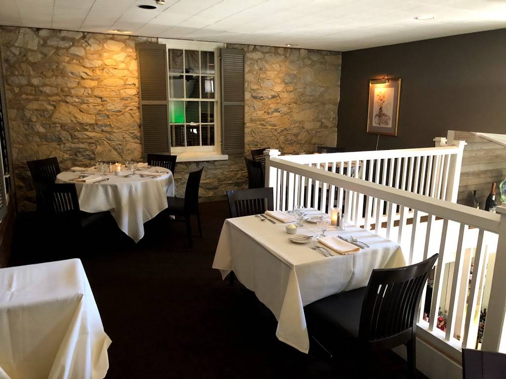 The Greenfield Restaurant & Bar | restaurant | 595 Greenfield Rd, Lancaster, PA 17601, USA | 7173930668 OR +1 717-393-0668