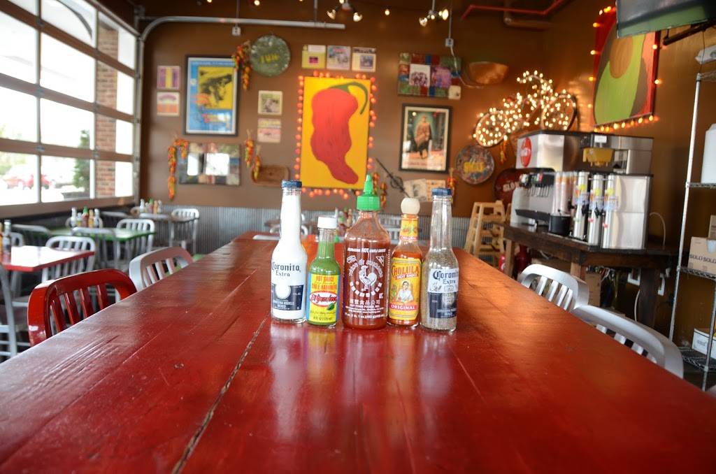 Taco Mama - Village of Providence | restaurant | 328 Providence Main St NW A, Huntsville, AL 35806, USA | 2564246640 OR +1 256-424-6640