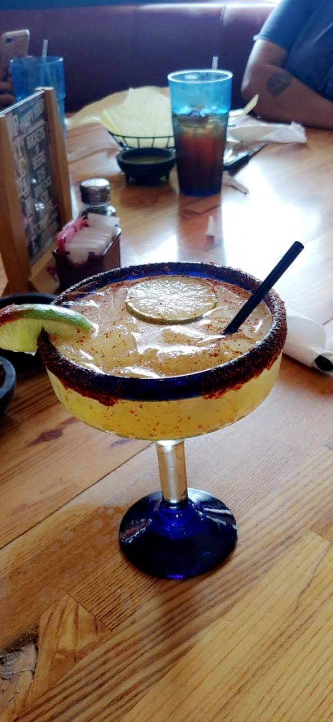 El Picante | restaurant | 6301 Florence Pl, Bell Gardens, CA 90201, USA | 5629283490 OR +1 562-928-3490