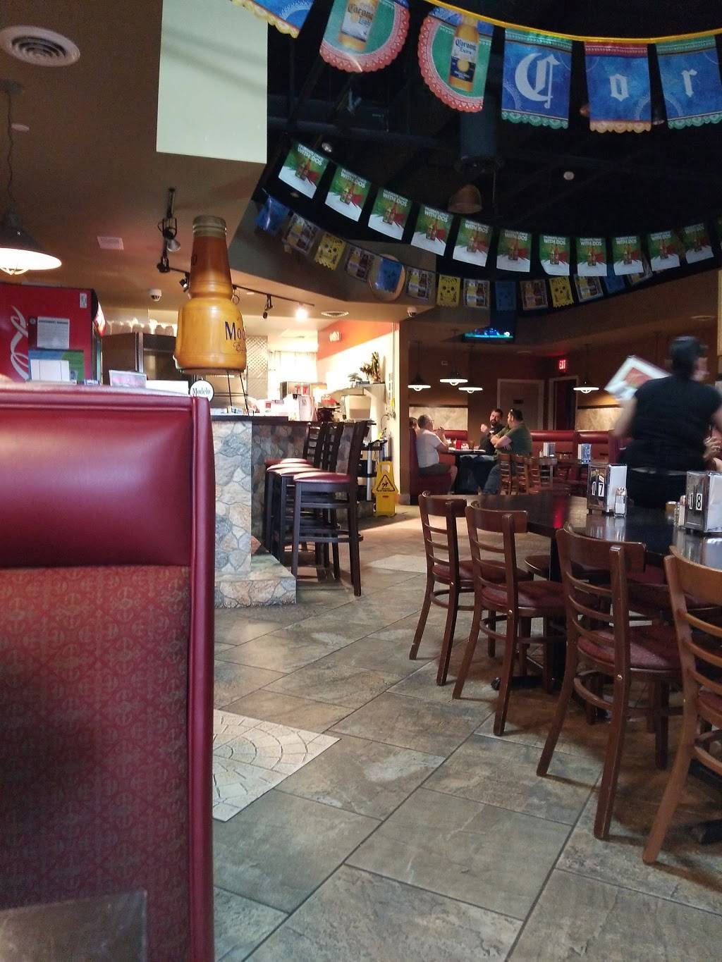 Tacos El Rey De Oro | restaurant | 322 W Rollins Rd, Round Lake Beach, IL 60073, USA | 8477402607 OR +1 847-740-2607