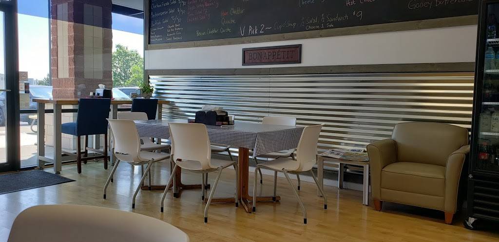 McSmiths Kitchen & Catering | restaurant | 3791 New Town Blvd, St Charles, MO 63301, USA | 6364936023 OR +1 636-493-6023